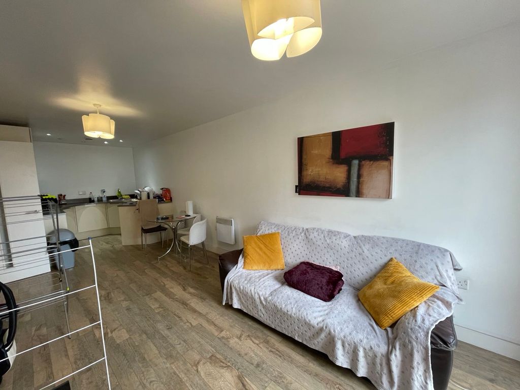 1 bed flat for sale in Iland Apartment, 41 Essex Street B5, £175,000