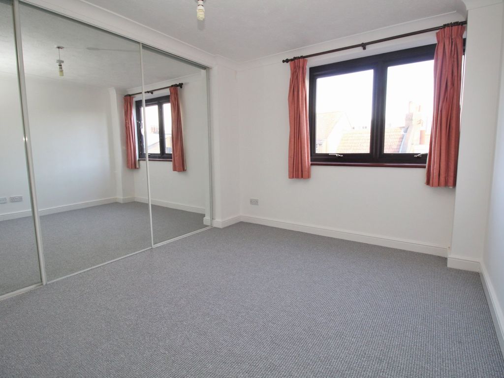 1 bed flat for sale in Church Street, Brighton BN1, £260,000