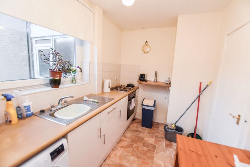 2 bed flat for sale in Hill View Court, Astley Bridge, Bolton BL1, £74,950