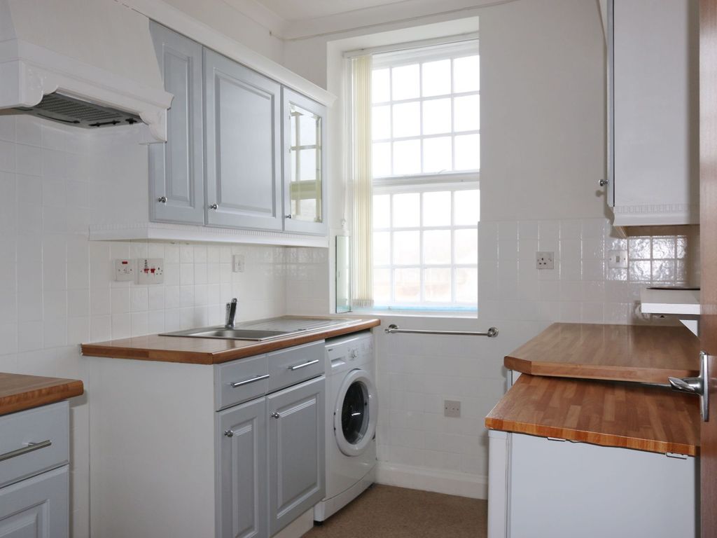 2 bed property for sale in Kinwarton Road, Alcester B49, £142,000