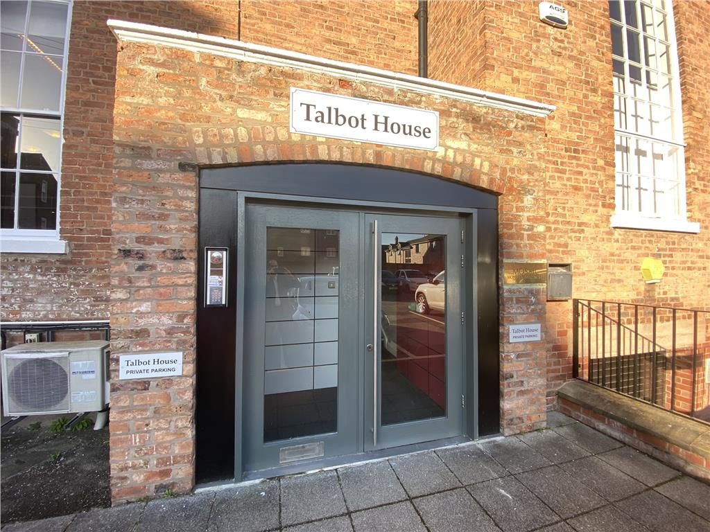 Commercial property for sale in Talbot House, Albion Street, Chester, Cheshire CH1, £500,000