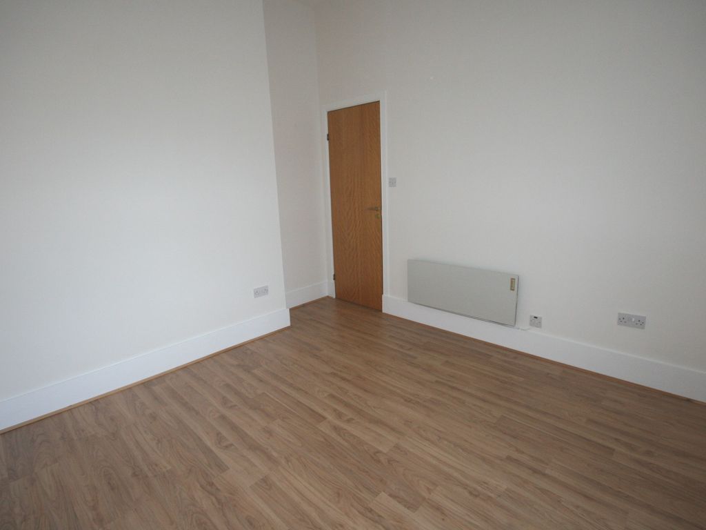 2 bed flat for sale in Low Street, Banff AB45, £56,000