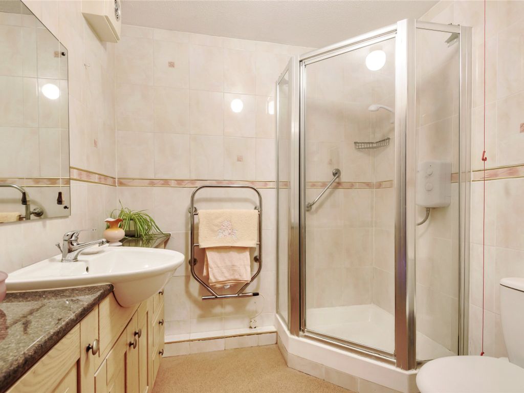 2 bed flat for sale in Minerva Court, St. Johns Road, Bathwick, Bath BA2, £225,000