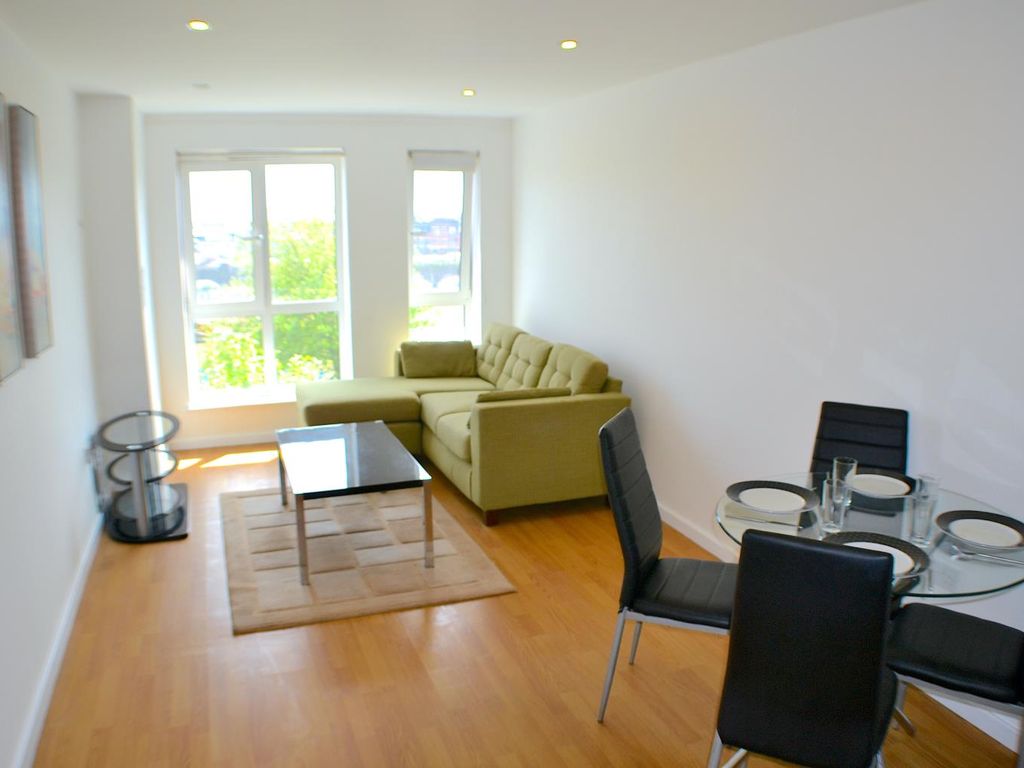 1 bed flat for sale in 7 Masshouse Plaza, Birmingham, West Midlands B5, £175,000