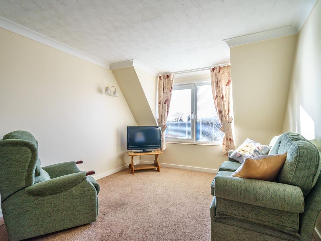 1 bed flat for sale in Vyner House, Front Street, Acomb, York YO24, £120,000