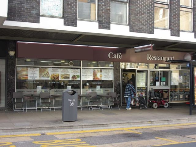 Restaurant/cafe for sale in Clarence Street, Gloucester GL1, £175,000