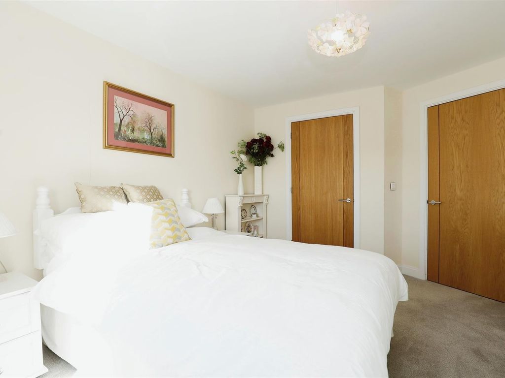 1 bed flat for sale in Harvard Place, Shipston Road, Stratford-Upon-Avon CV37, £190,000