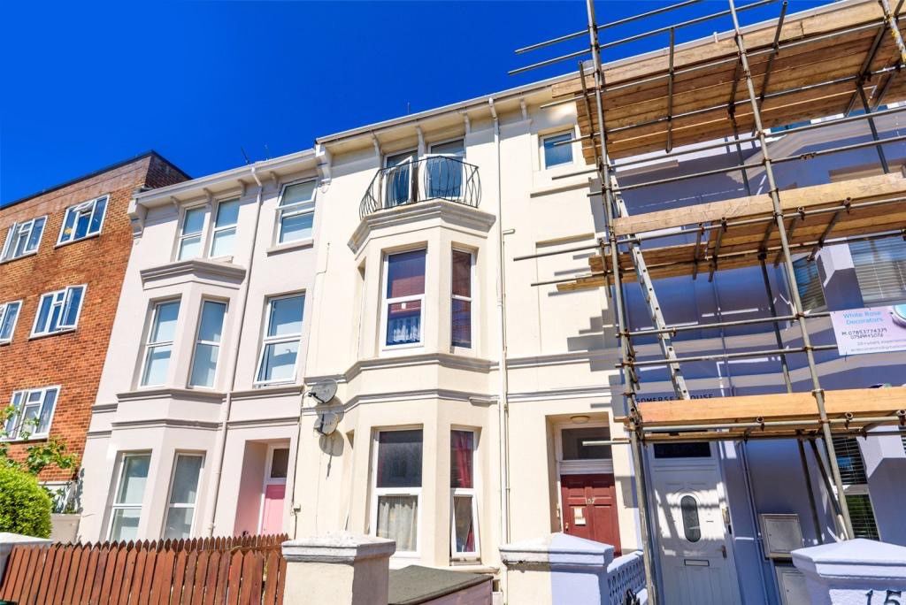 1 bed flat for sale in Queens Park Road, Brighton BN2, £230,000