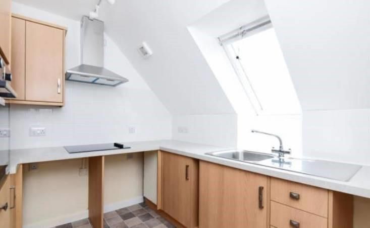 1 bed flat for sale in Old Headington, Oxford OX3, £115,000