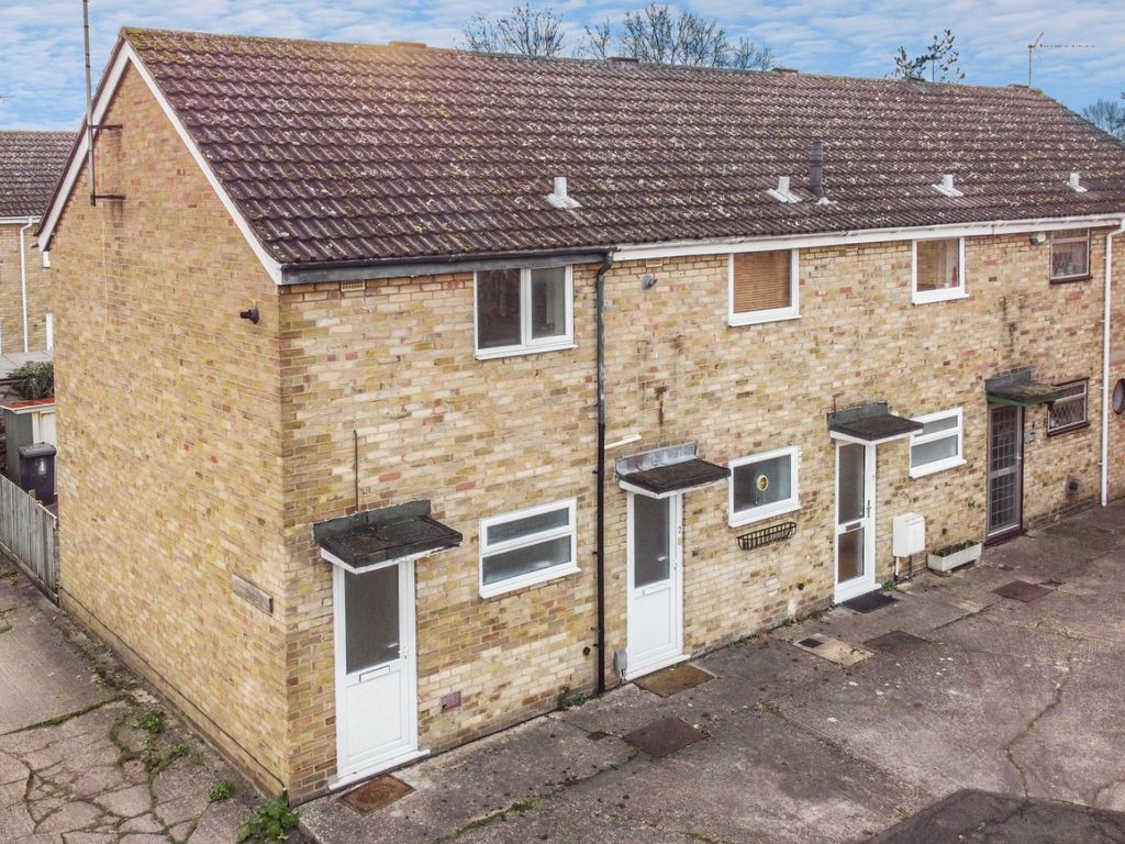 1 bed terraced house for sale in Hartington Grove, Cambridge CB1, £300,000