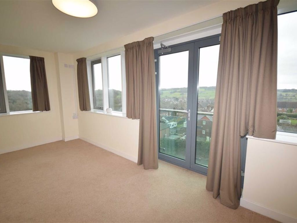 2 bed flat for sale in Ladywell View, Springwood View, Belper DE56, £160,000