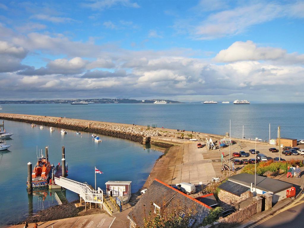 2 bed flat for sale in Berry Head Road, Berry Head, Brixham TQ5, £230,000