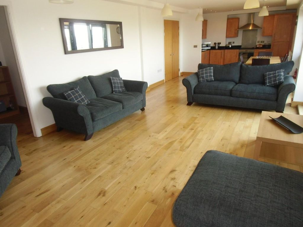 2 bed flat for sale in Dyersgate, 8 Bath Lane, Leicester LE3, £185,000