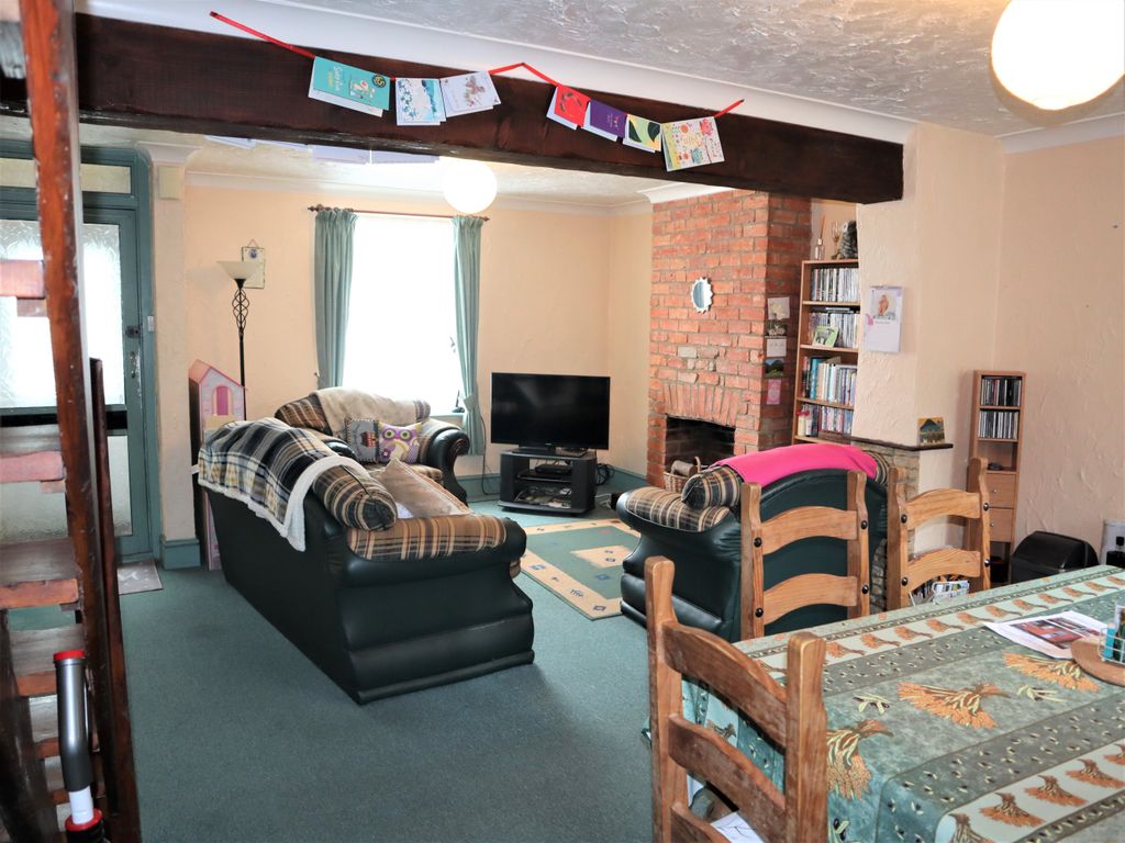 2 bed terraced house for sale in Higher Kingston, Yeovil BA21, £165,000