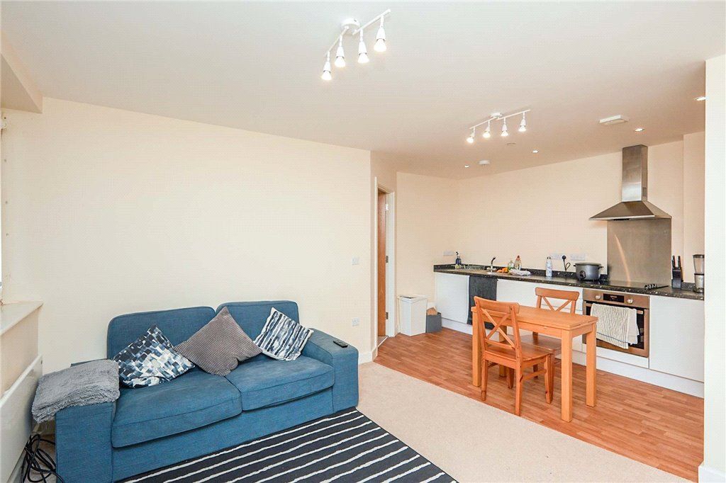 2 bed flat for sale in Gower Street, Derby DE1, £95,000