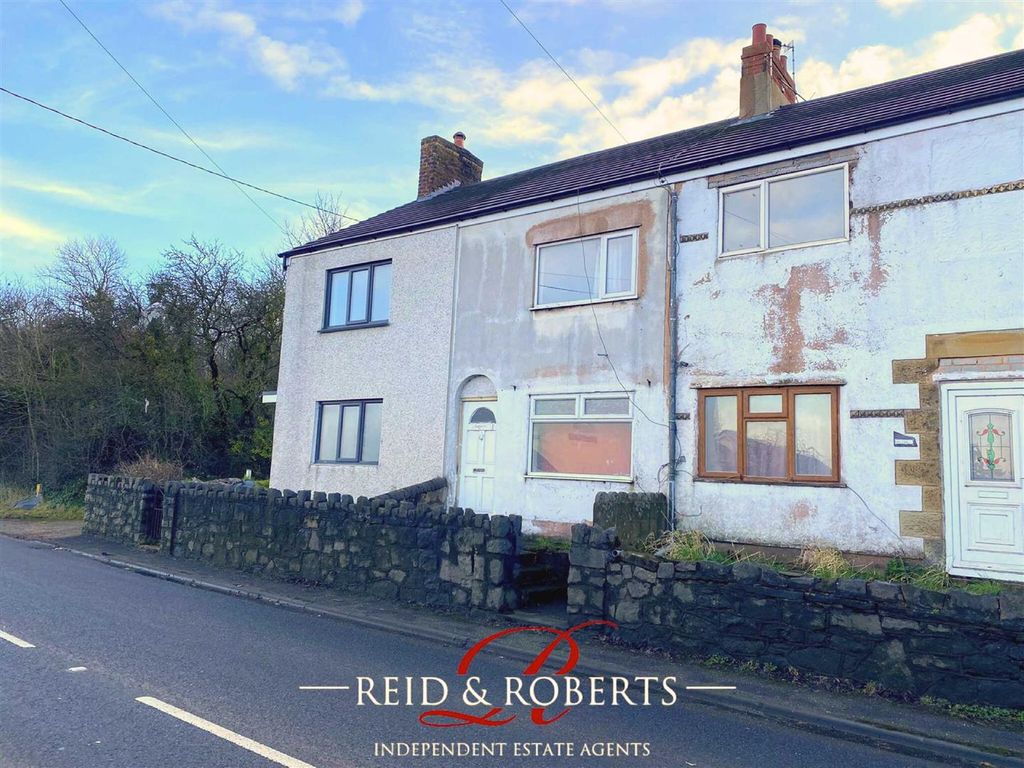 2 bed terraced house for sale in Llanerch-Y-Mor, Holywell CH8, £95,000