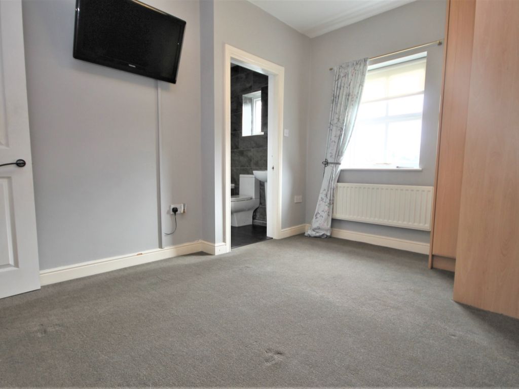 2 bed flat for sale in Hartburn Village, Hartburn, Stockton-On-Tees, Cleveland TS18, £165,000