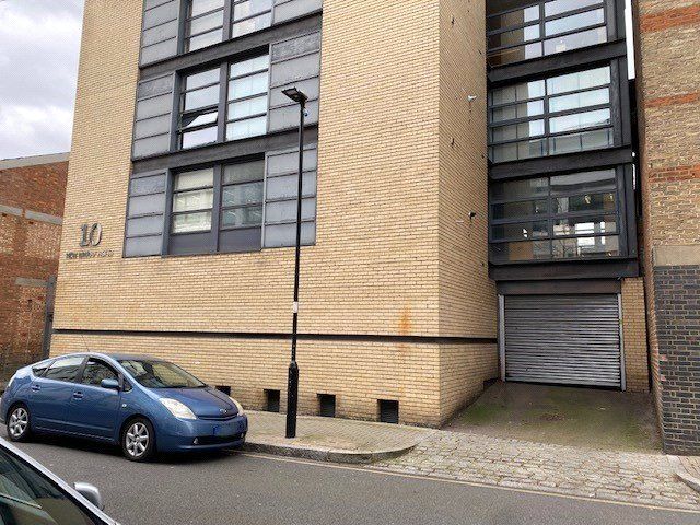 Property for sale in New Wharf Road, London N1, £50,000