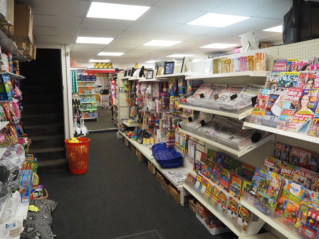 Retail premises for sale in Post Offices DL17, County Durham, £75,000