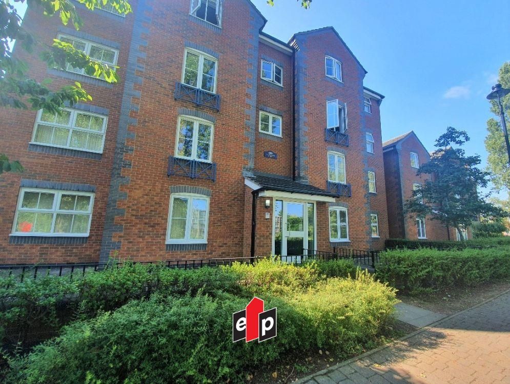 2 bed flat for sale in Drapers Field, Canal Basin, Coventry CV1, £125,000