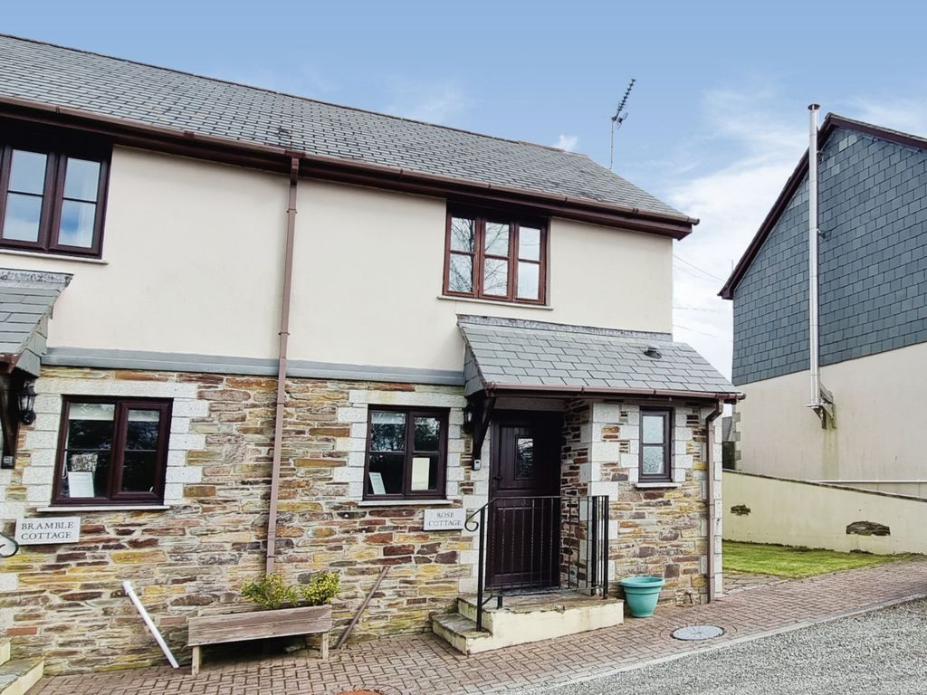 2 bed end terrace house for sale in Camelford PL32, £99,995