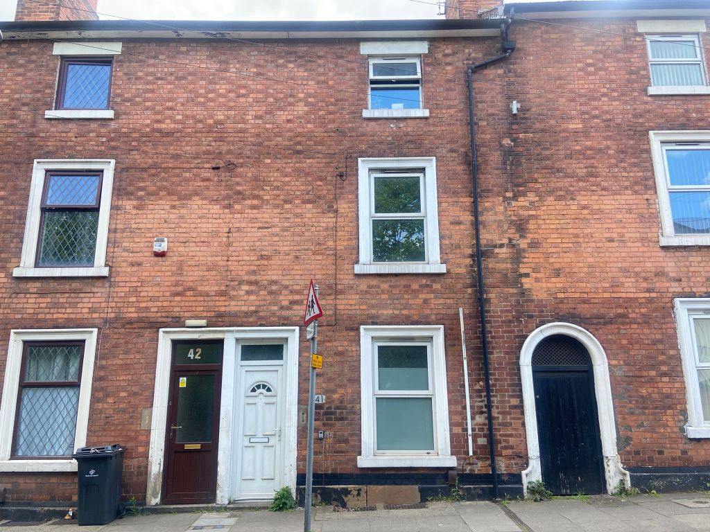 5 bed terraced house for sale in Bateman Street, Derby DE23, £235,000