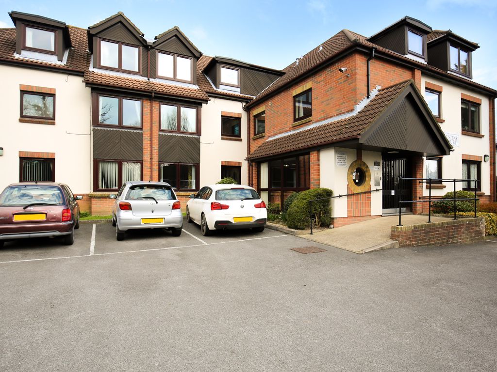 1 bed flat for sale in Bitterne Road East, Southampton SO18, £70,000
