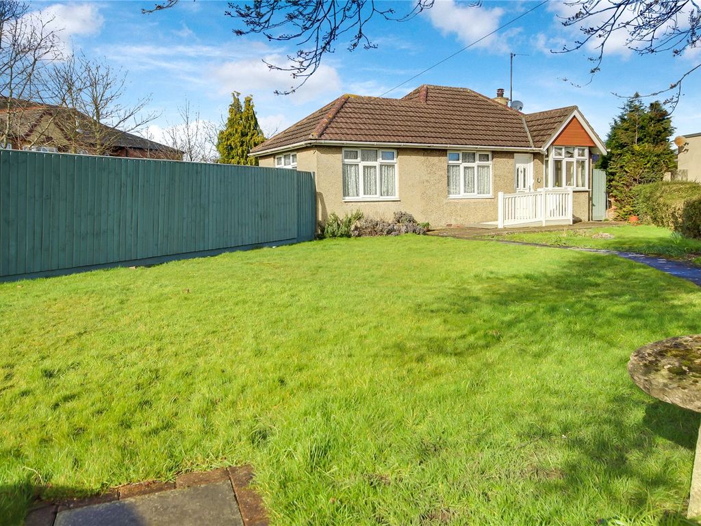 3 bed bungalow for sale in Cobden Road, Ferndale, Swindon SN2, £280,000