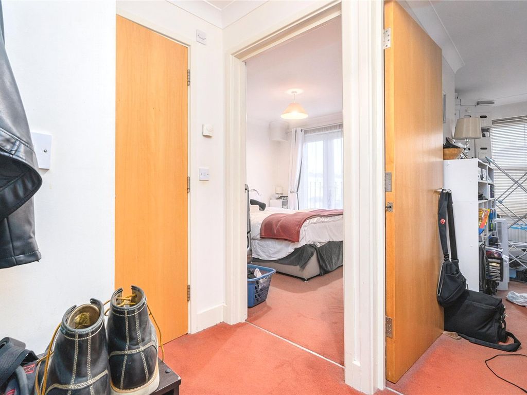 1 bed flat for sale in St. Matthews Gardens, Cambridge, Cambridgeshire CB1, £250,000