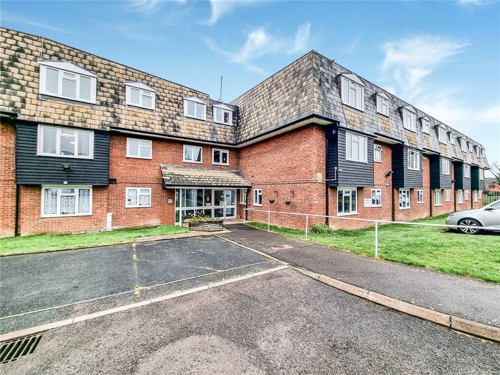 1 bed flat for sale in Brantwood Way, St Pauls Cray, Kent BR5, £83,000