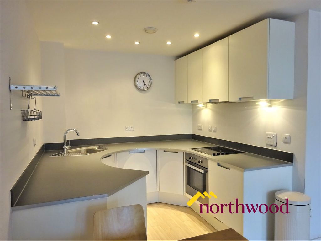 1 bed flat for sale in I-Land Development, City Centre, Birmingham B5, £175,000