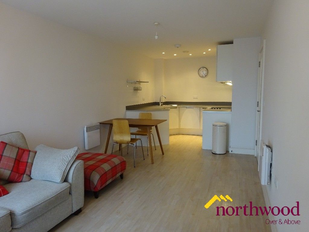 1 bed flat for sale in I-Land Development, City Centre, Birmingham B5, £175,000