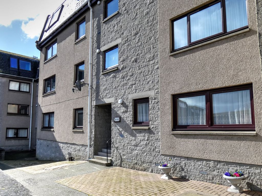 2 bed flat for sale in Urquhart Terrace, Aberdeen AB24, £95,000