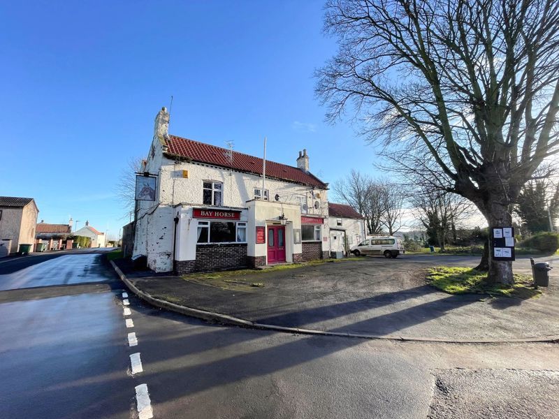 Land for sale in Bay Horse Public House, Shore Road, Garthorpe DN17, £160,000