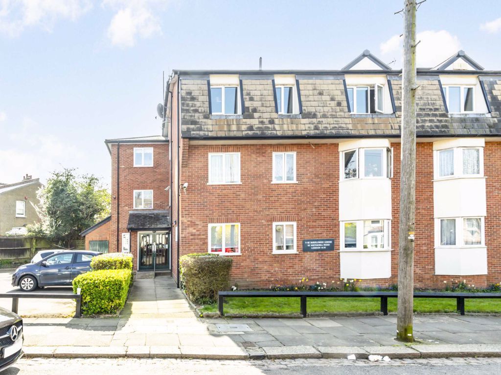 1 bed flat for sale in Wetherill Road, London N10, £235,000
