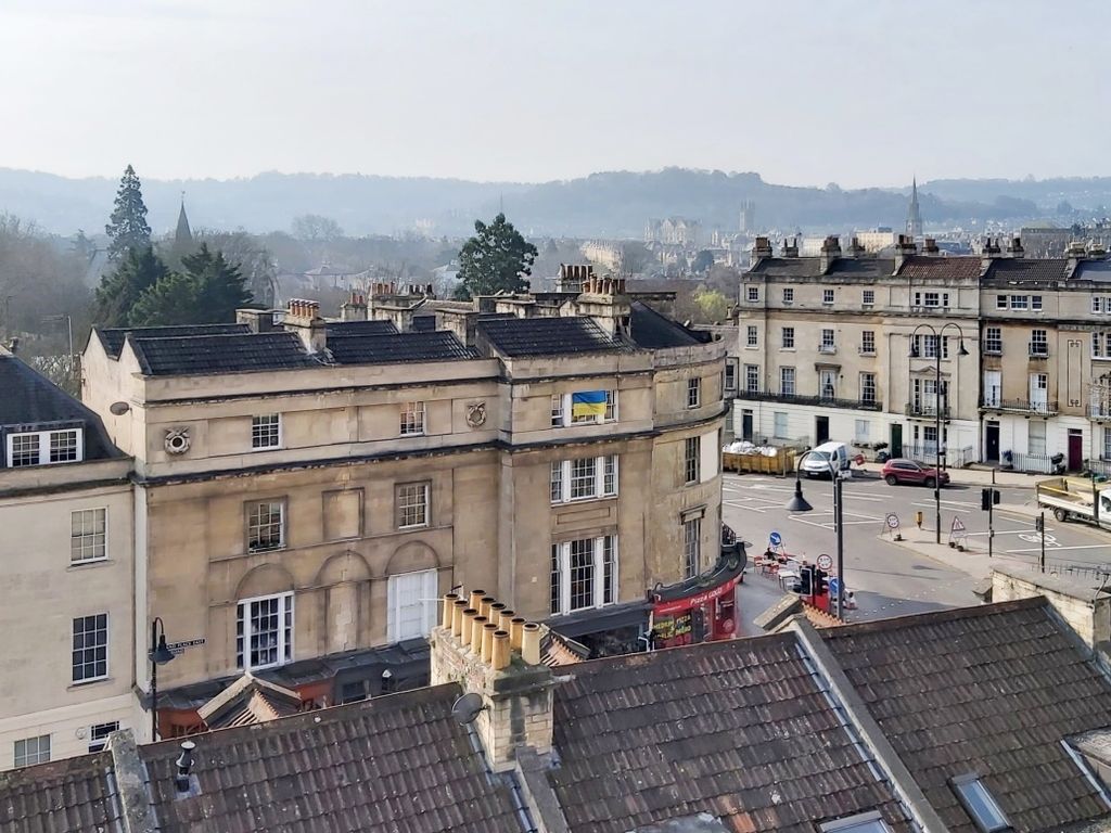Office for sale in Clarence Street, Bath BA1, £690,000