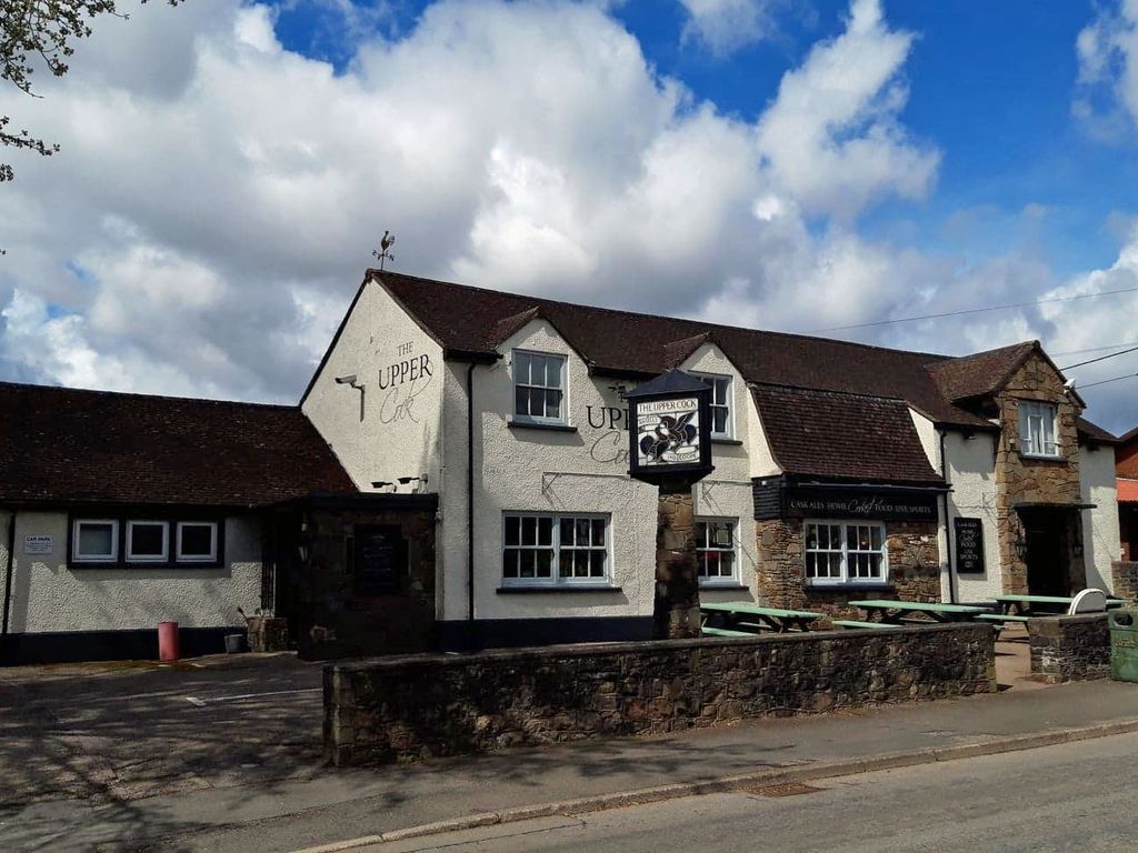 Pub/bar for sale in South Wales, Cwmbran NP44, £55,000