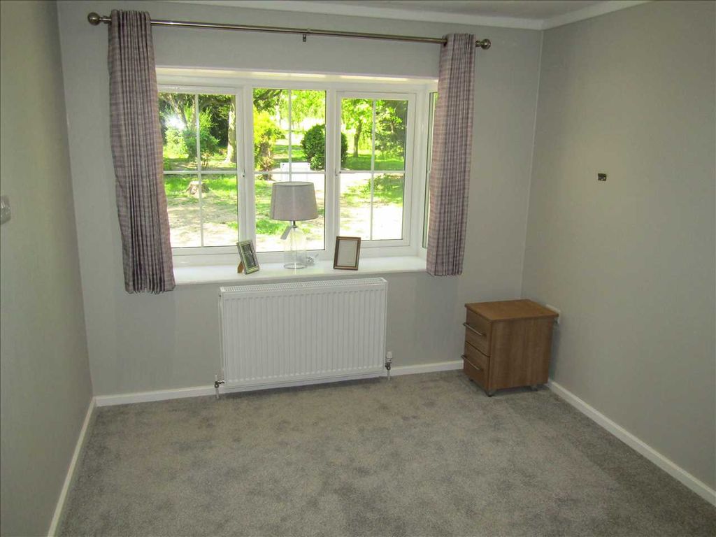 2 bed detached bungalow for sale in Mickley Lane, Stretton, Alfreton DE55, £199,950