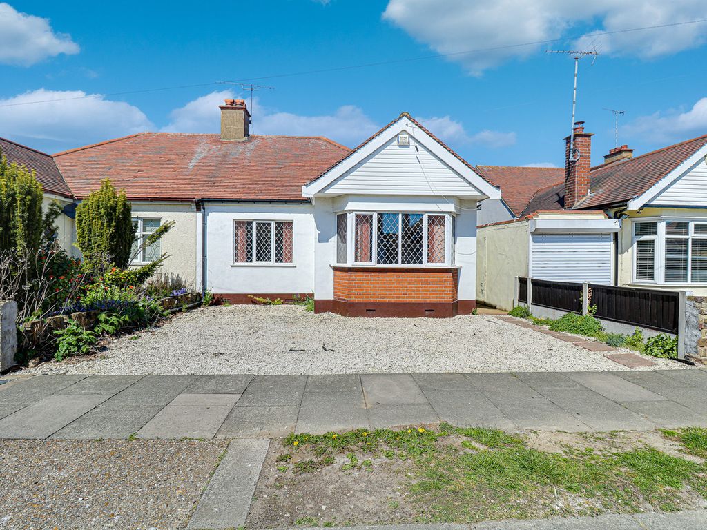 3 bed semi-detached bungalow for sale in Walsingham Road, Southend-On-Sea SS2, £325,000