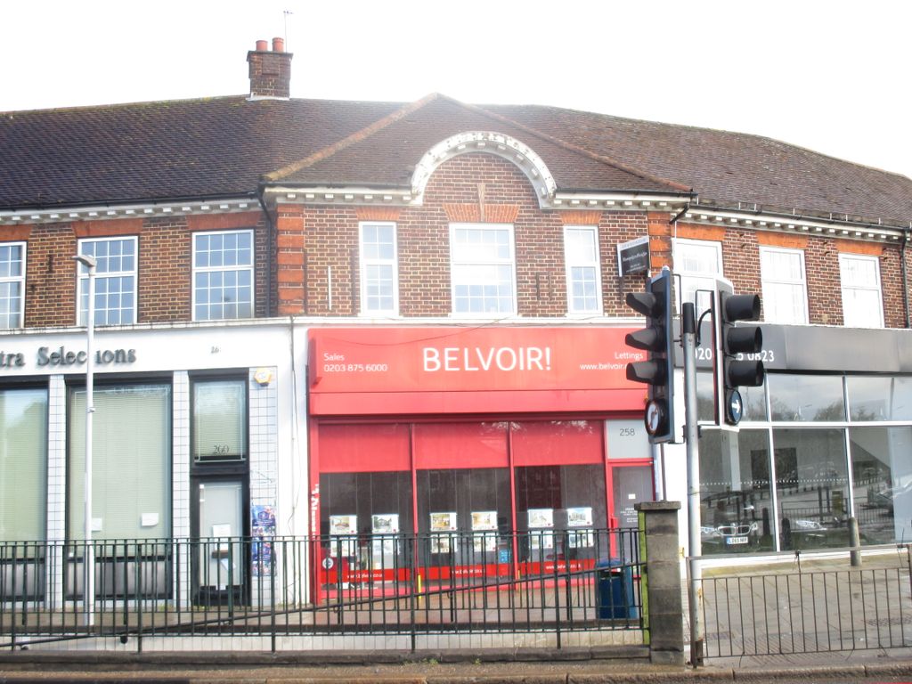 Retail premises for sale in Watford Way, Hendon, London NW4, £650,000