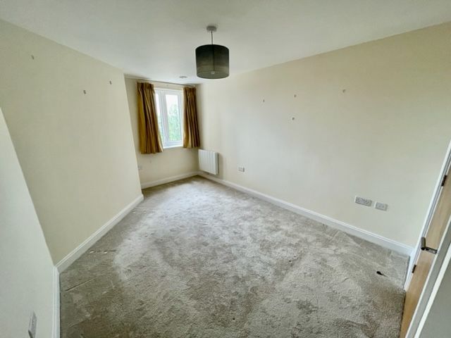 1 bed flat for sale in Cranberry Court, Peterborough PE7, £150,000