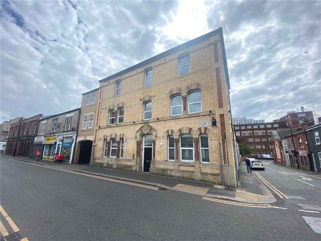1 bed flat for sale in Rylands Street, Warrington WA1, £70,000