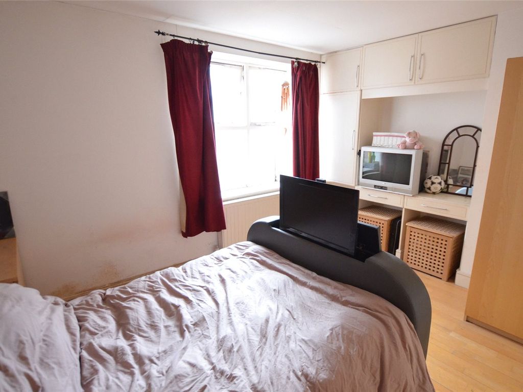1 bed flat for sale in Duke Street, Liverpool L1, £135,000