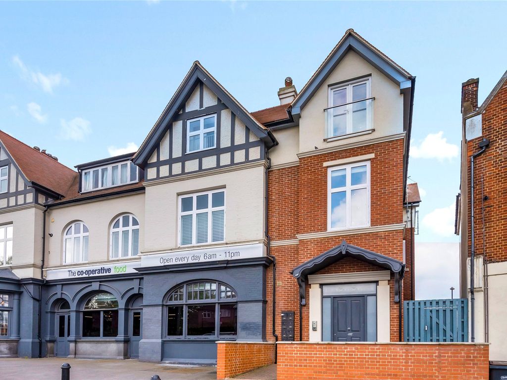 1 bed flat for sale in Bowden Court, 3 White Horse Hill, Chislehurst BR7, £285,000