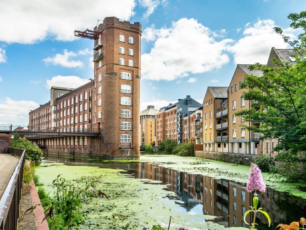 1 bed flat for sale in Cocoa Suites, Rowntree Wharf, Navigation Road, York YO1, £240,000