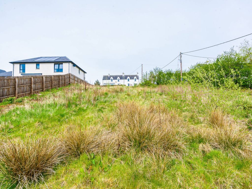 Land for sale in Westfield Gardens, Kincardine FK10, £95,000
