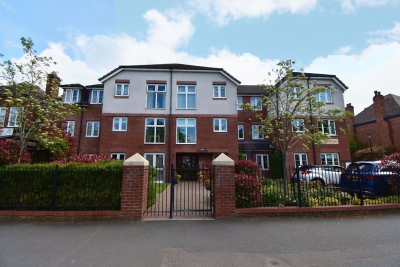 1 bed flat for sale in Gracewell Court, Birmingham B28, £110,000