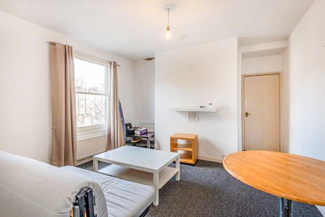 1 bed flat for sale in Caledonian Road, Islington N1, £330,000