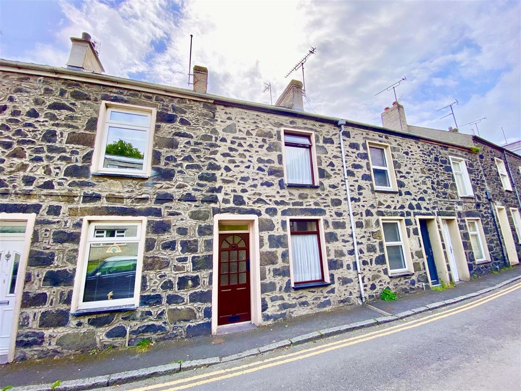 2 bed terraced house for sale in North Street, Pwllheli LL53, £134,999