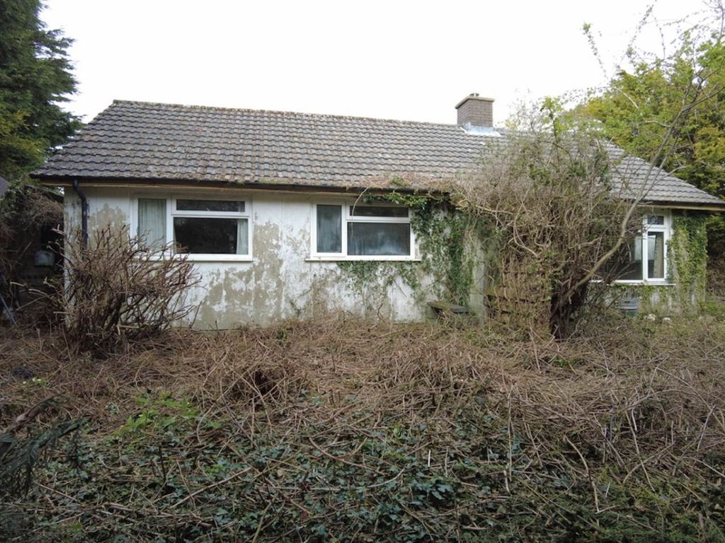3 bed bungalow for sale in Maesawel, Pant-Y-Crug, Capel Seion, Aberystwyth SY23, £139,950